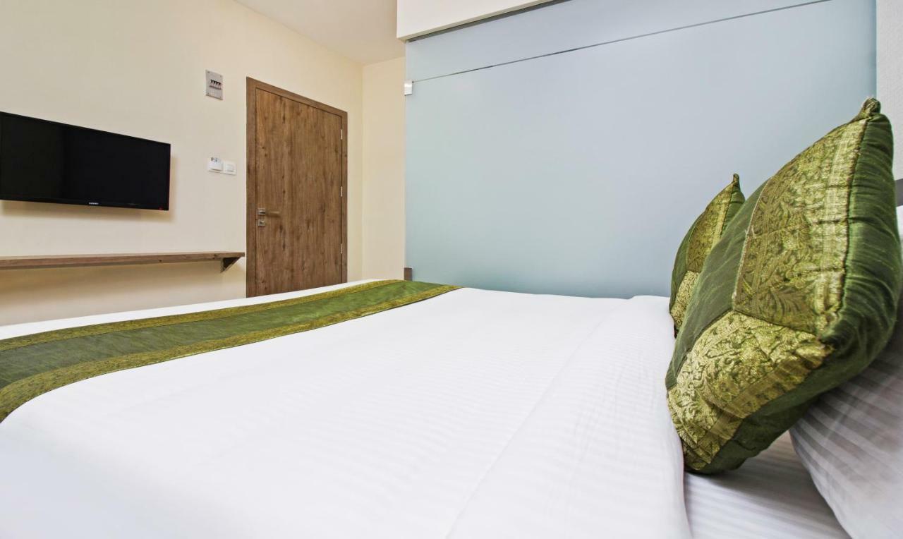 Hotel Ocean Suites Bombay Esterno foto