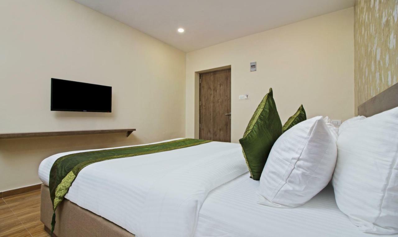 Hotel Ocean Suites Bombay Esterno foto
