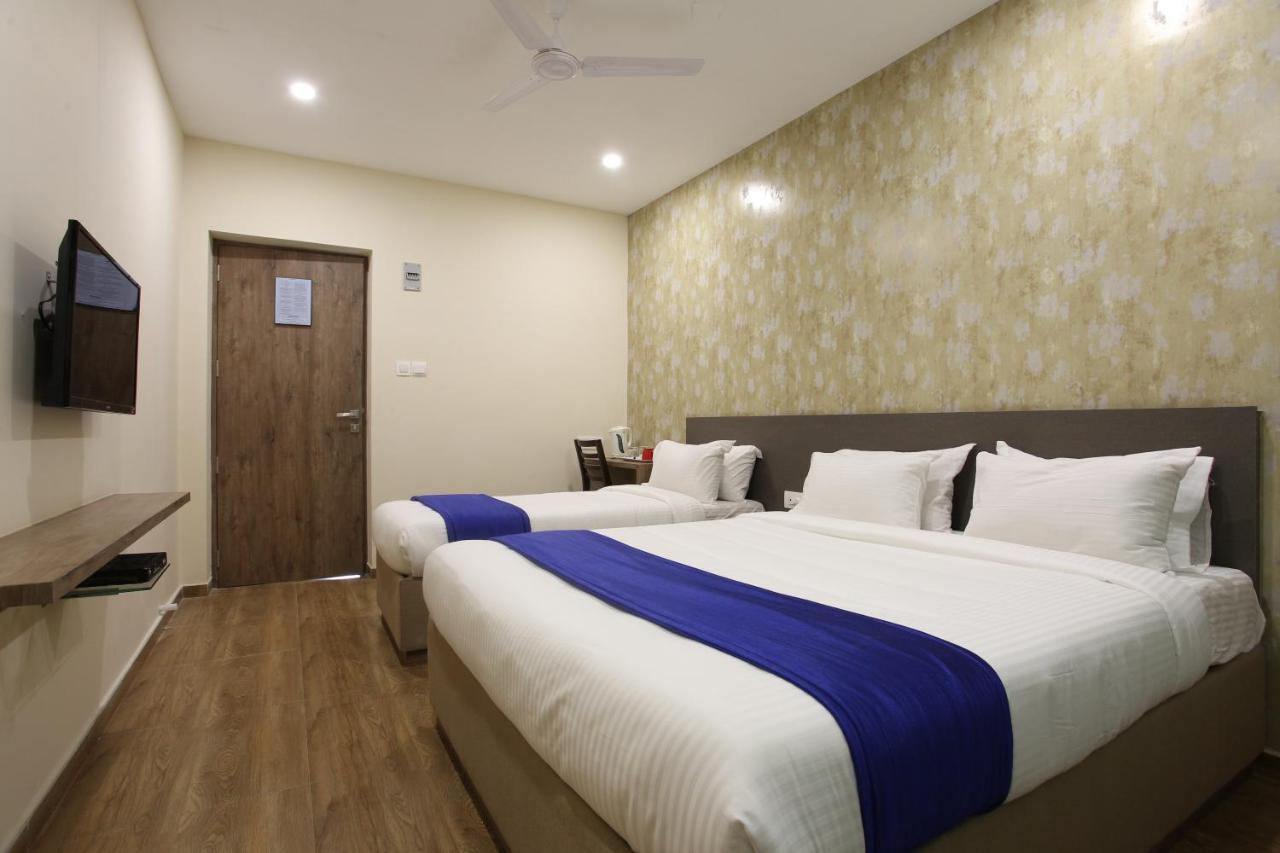 Hotel Ocean Suites Bombay Esterno foto