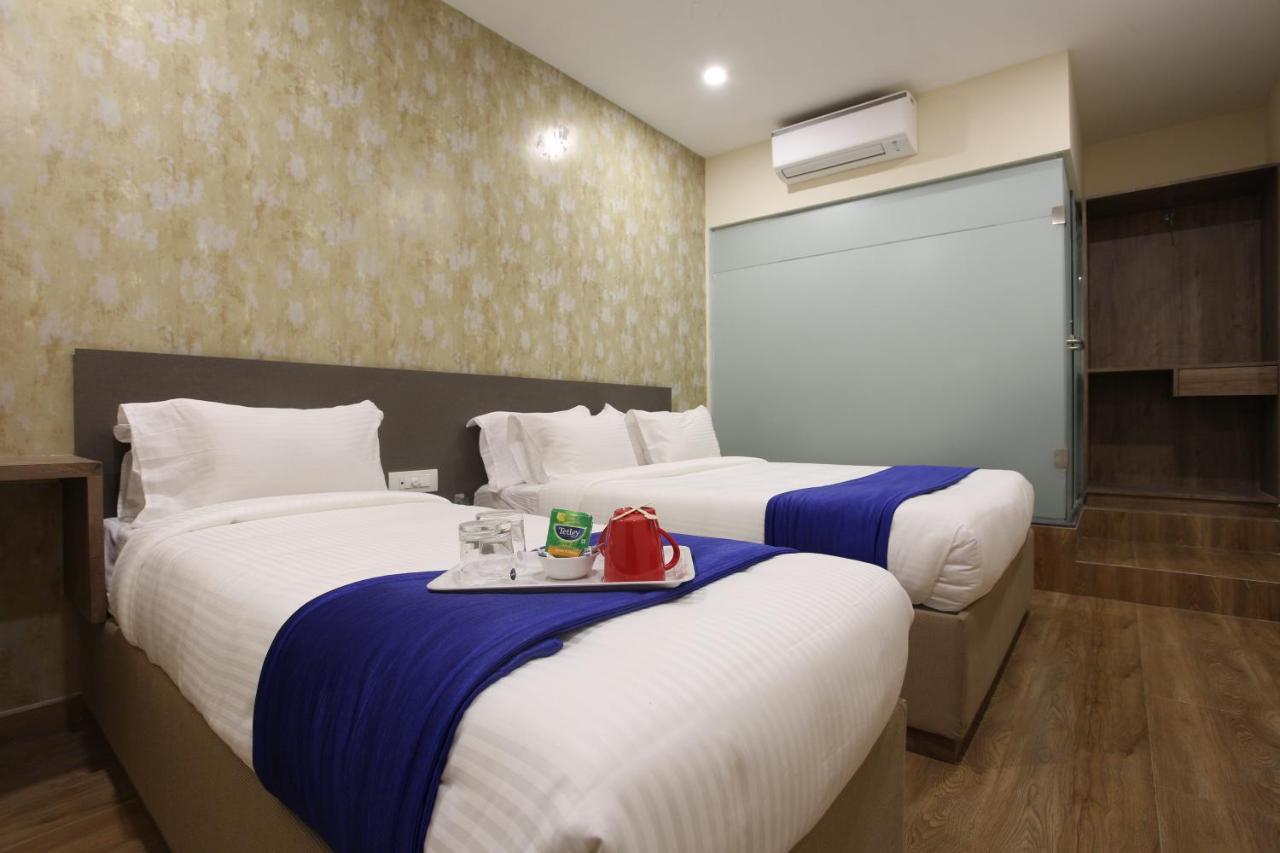 Hotel Ocean Suites Bombay Esterno foto