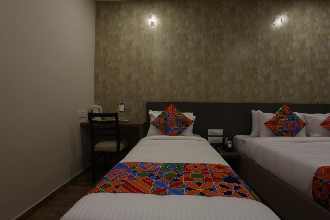 Hotel Ocean Suites Bombay Esterno foto